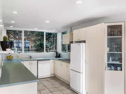 54A Comins Crescent, Mission Bay