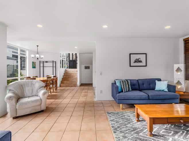 54A Comins Crescent, Mission Bay