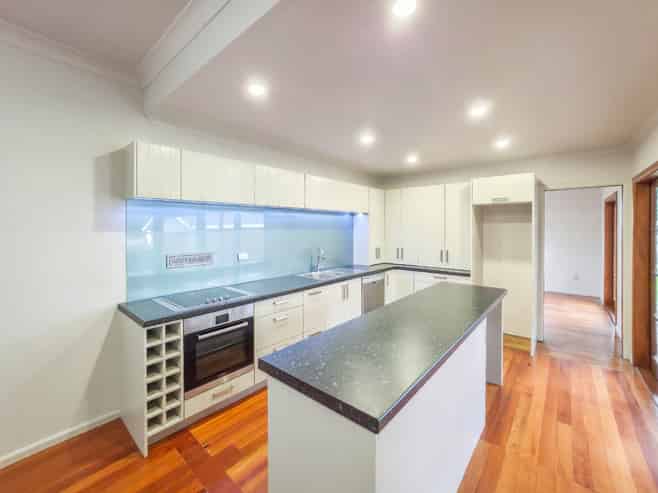 922 Francis Hick Avenue, Raureka