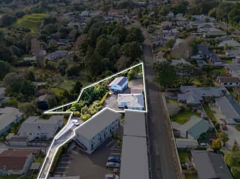Multi-Unit Residential Investment - Excellent Location