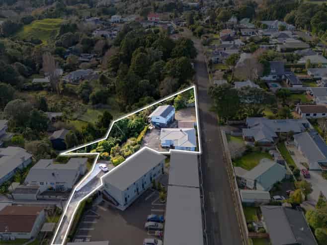 Multi-Unit Residential Investment - Excellent Location