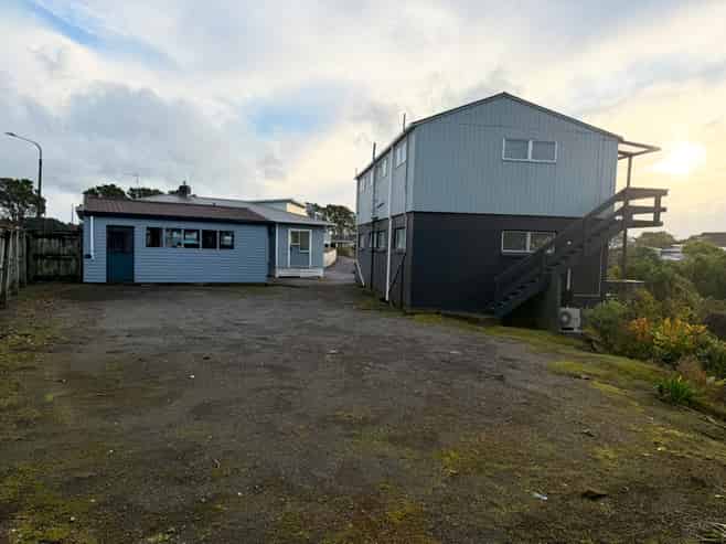 Multi-Unit Residential Investment - Excellent Location