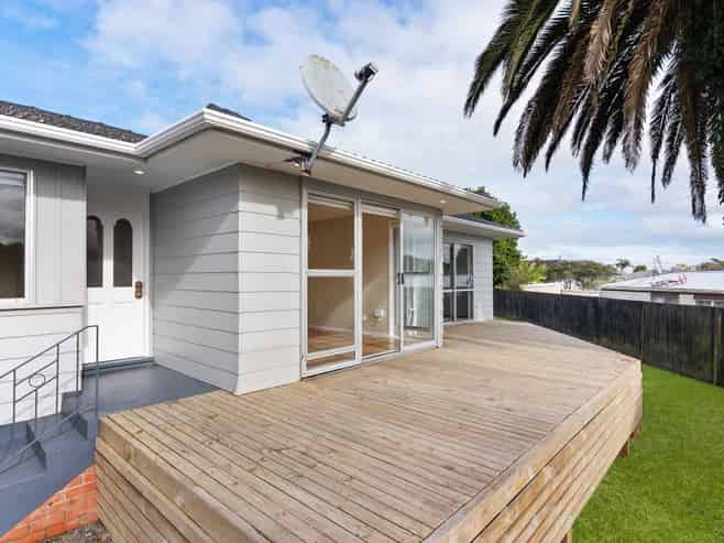 76 Wordsworth Road, Manurewa