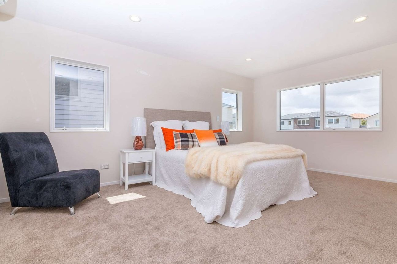 Modern 4 Bedroom House Zoned for Botany Downs College - Więcej