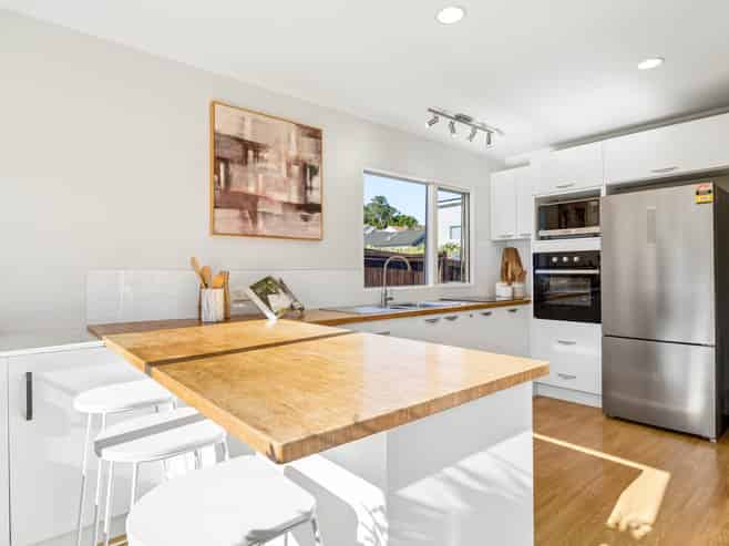 8A  Derby Downs Place, Ellerslie