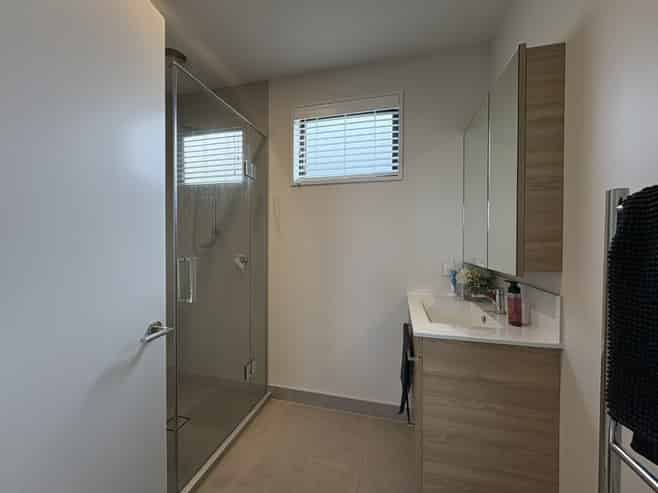 1/406 Armagh Street, Linwood