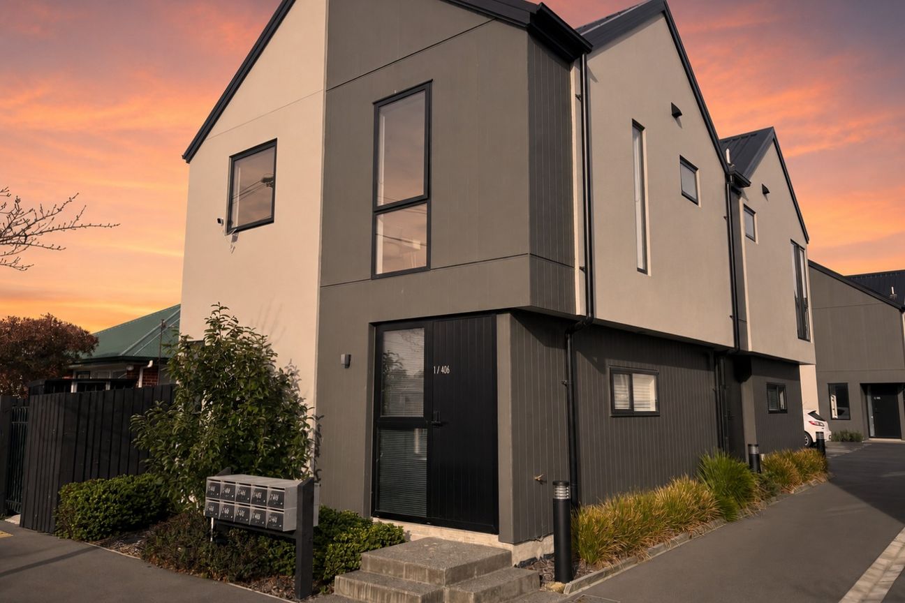 Modern 2 Bedroom Townhouse – pohled 2