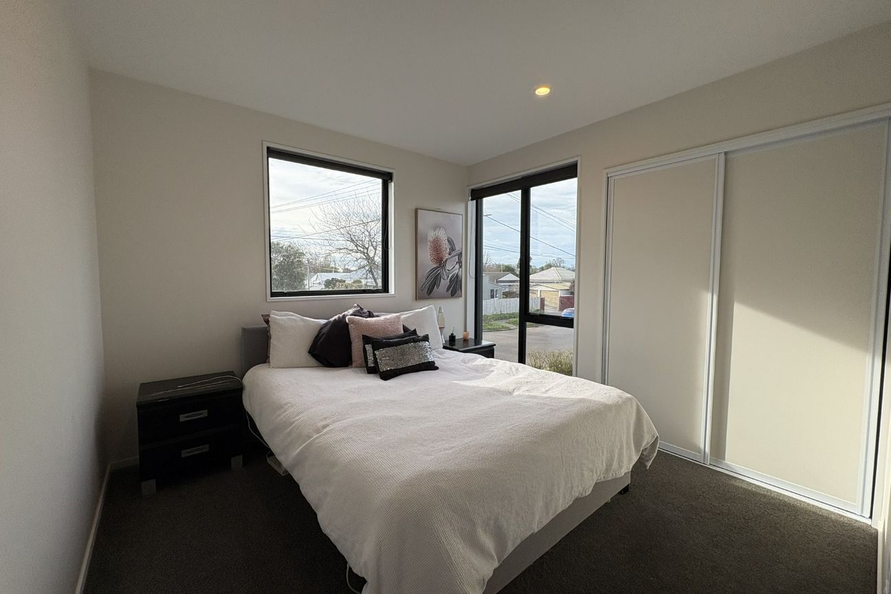 Modern 2 Bedroom Townhouse – pohled 4