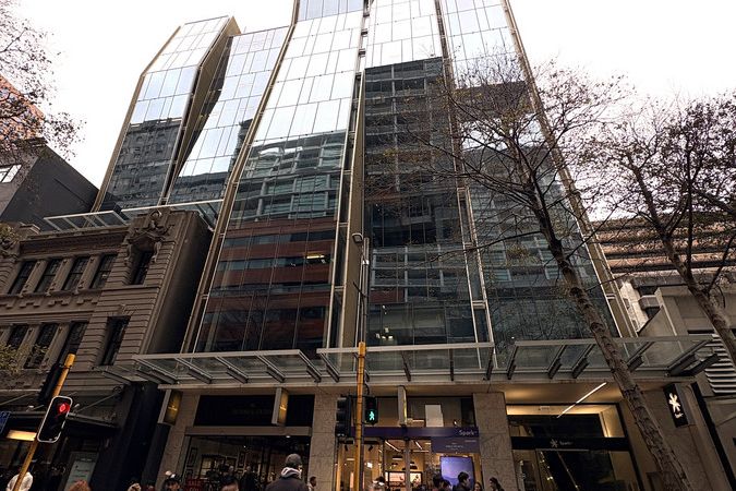 Full floor office in modern CBD building - Vista 2