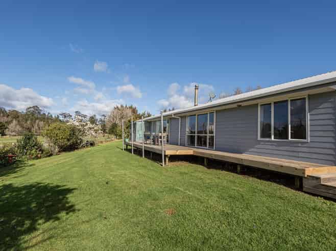 32 Draffin Road, Poroti