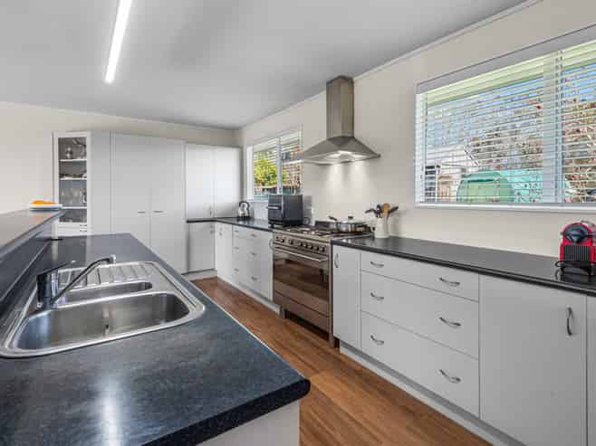 32 Draffin Road, Poroti