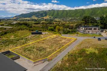 6 Stetson Rise, Waikanae
