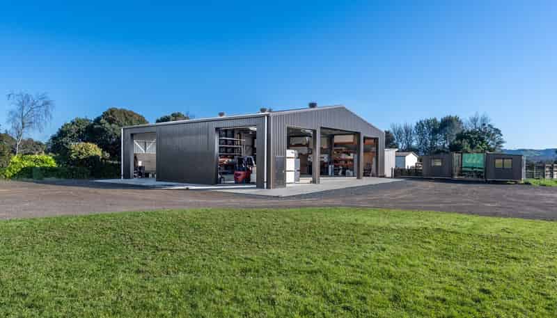 1 Tourist Road, Clevedon