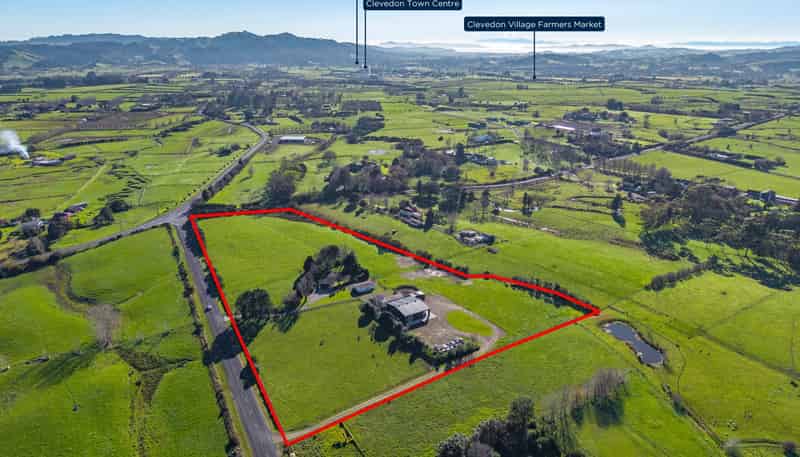 1 Tourist Road, Clevedon