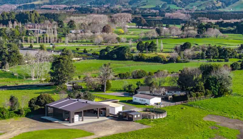 1 Tourist Road, Clevedon