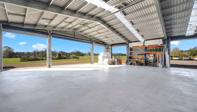 1 Tourist Road, Clevedon