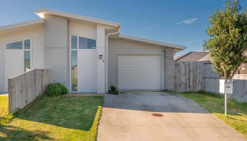 4A Tiria Drive, Papamoa