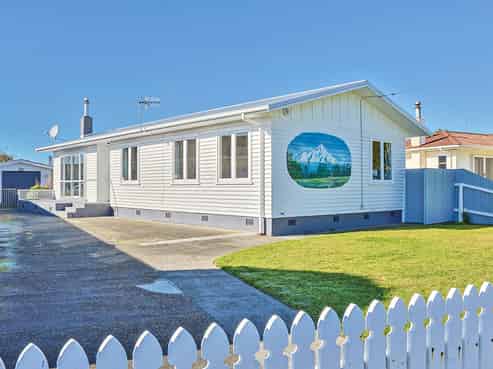 34 Oldham Avenue, Onekawa