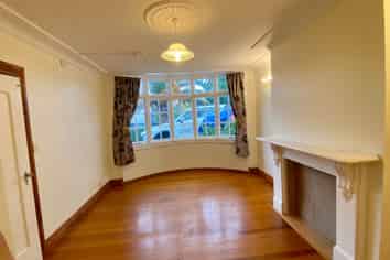 1/5 East Coast Road, Milford