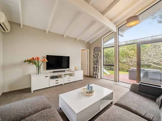 26 Woolwich Close, Whitby