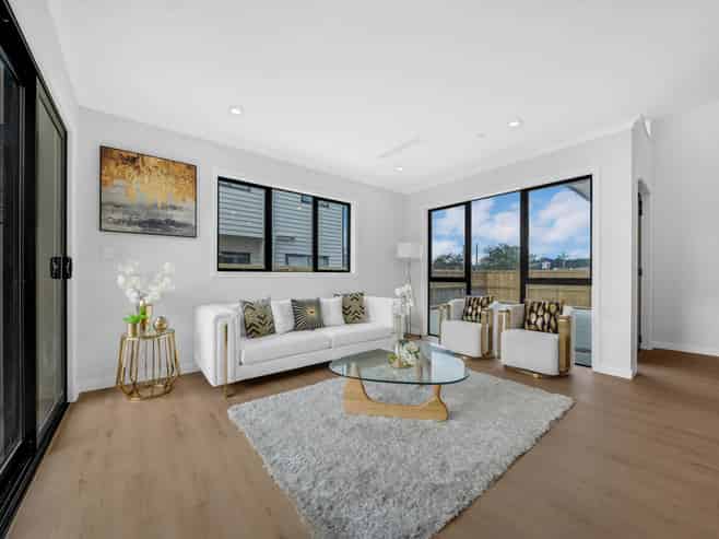 76b Koromeke Street, Flat Bush
