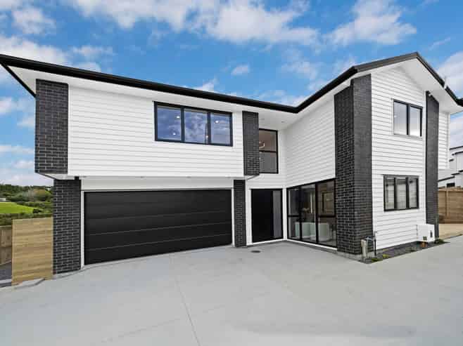 76b Koromeke Street, Flat Bush