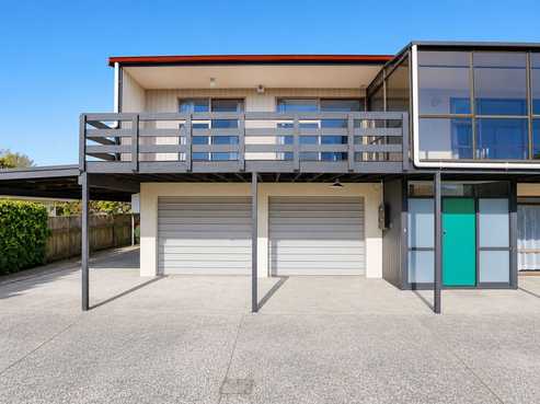 8 Devon Street, Glenholme