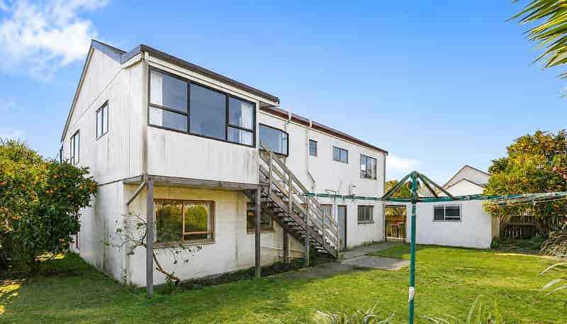 8 Devon Street, Glenholme
