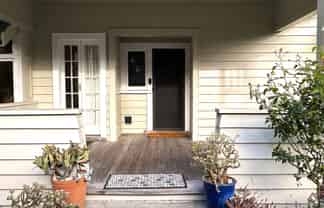 500 Charles Street, Saint Leonards