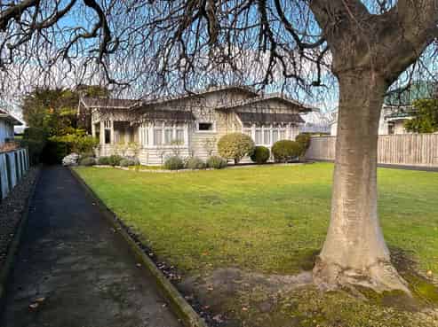 500 Charles Street, Saint Leonards