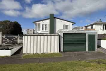 5 Raleigh Street, Waitara