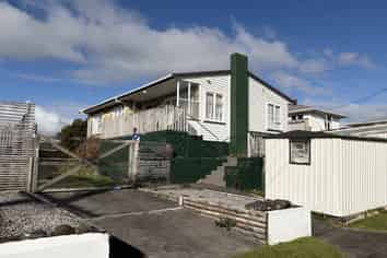 5 Raleigh Street, Waitara