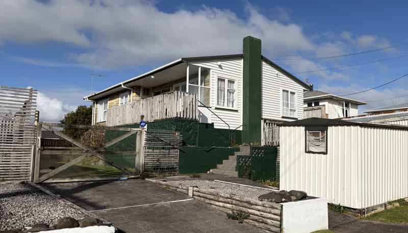 5 Raleigh Street, Waitara