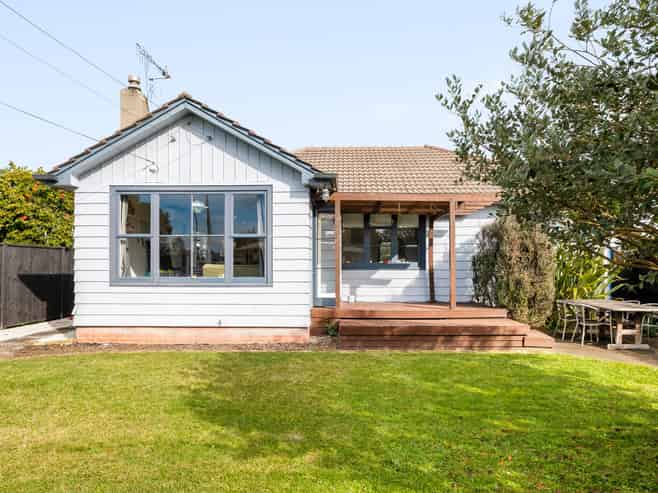 9 Richan Street, Glenview