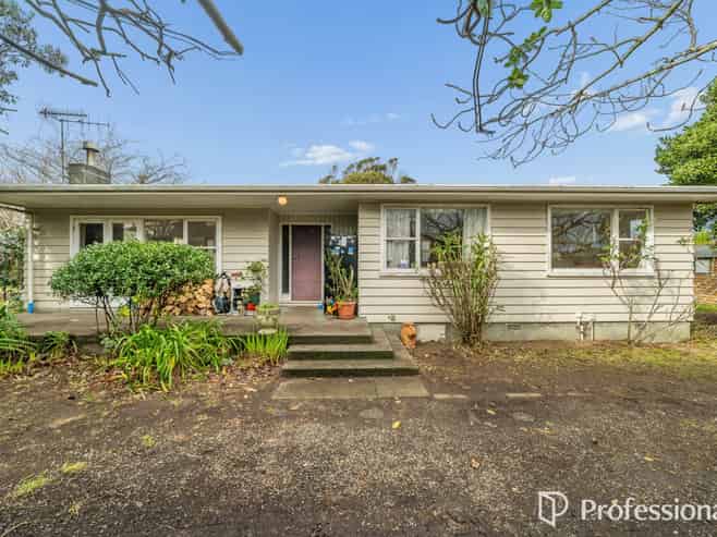 47 Toru Road, Paraparaumu Beach