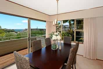 a/37 Rangitoto Terrace, Milford