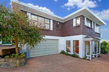 a/37 Rangitoto Terrace, Milford