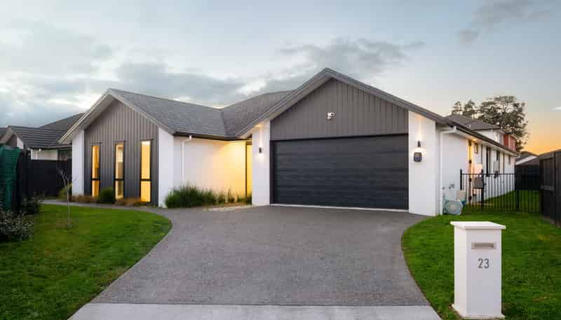 23 Sydney Place, Flagstaff