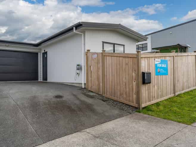 131 Te Manatu Drive, Huntington