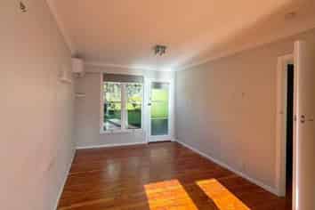 Auckland - Address withheld