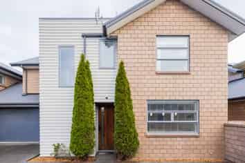 2/31 Lyndon Street, RICCARTON