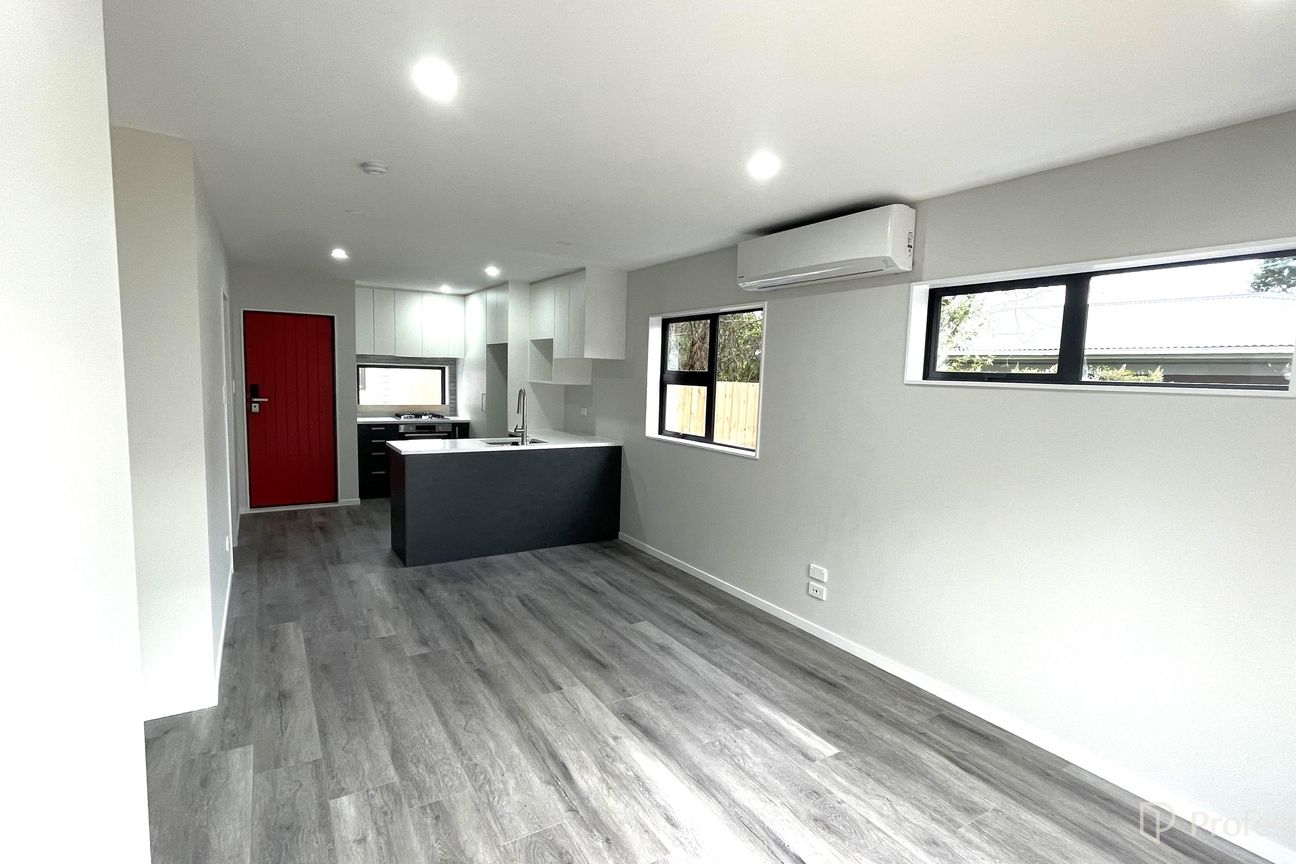 4 Bedrooms in Papatoetoe - Bild 2