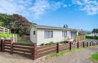 60a Aorangi Road, Paraparaumu