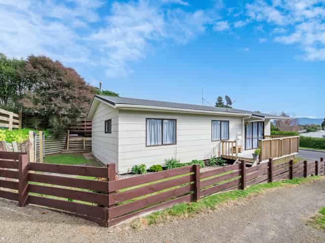 60a Aorangi Road, Paraparaumu