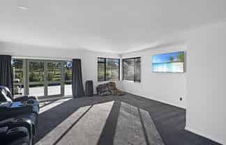 34 Gordon Crescent, Marton