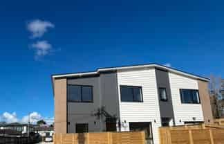 2/136 Pah Road, Papatoetoe