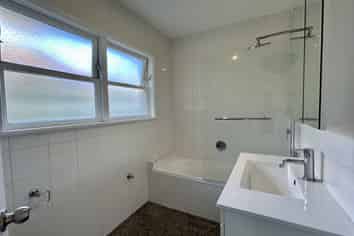 Auckland - Address withheld