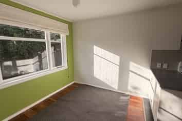 32 Aberdeen Avenue , Takaro