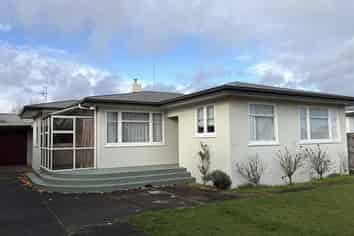 32 Aberdeen Avenue , Takaro