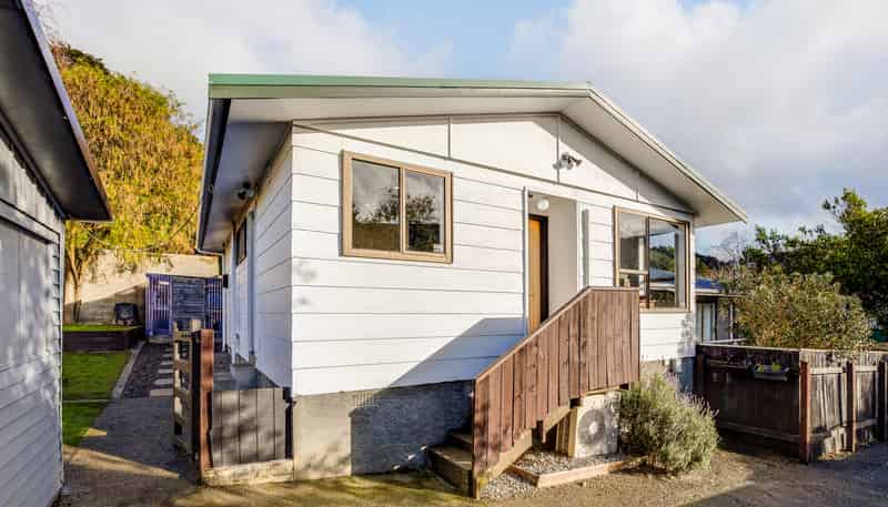 9B Crystal Grove, Birchville